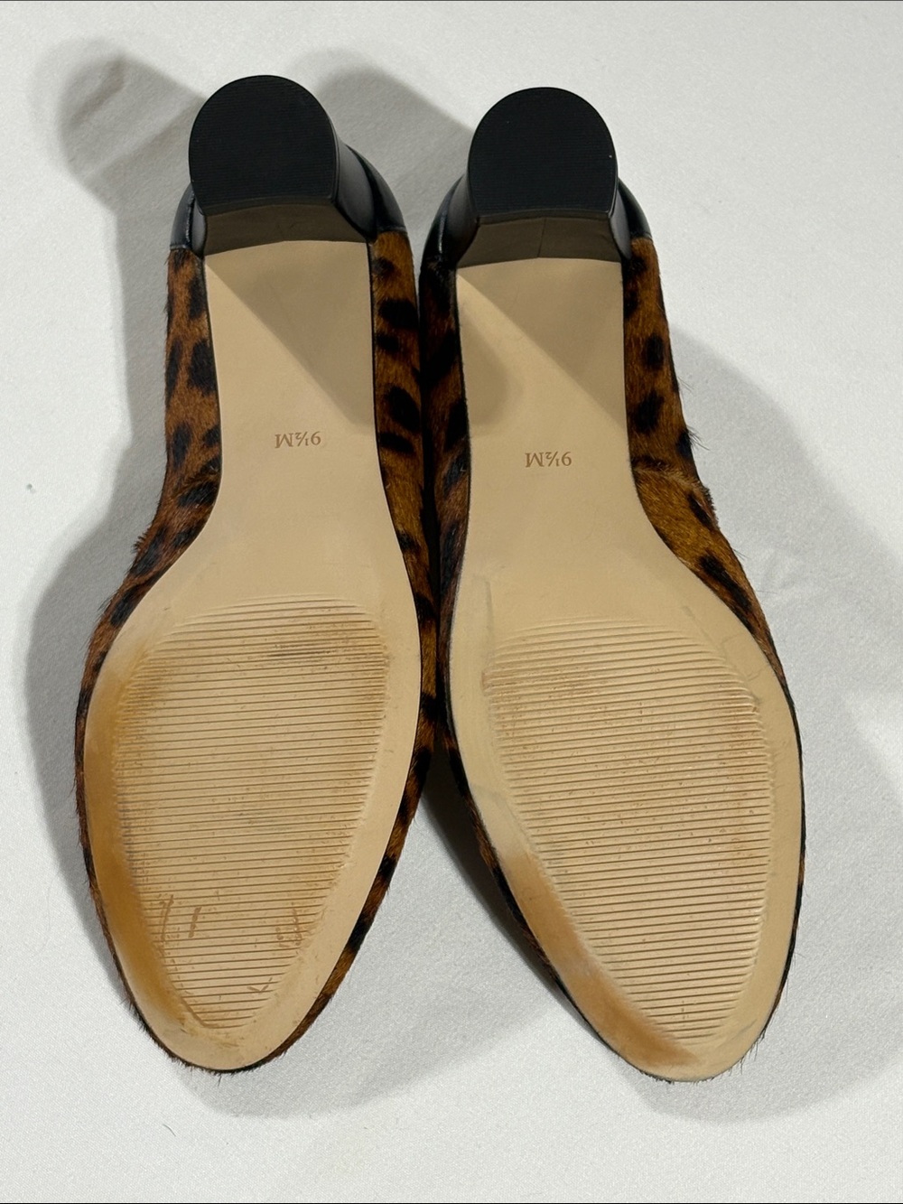 Talbots Calf Hair Leopard-Print Block Heel Pumps with Gold Accent NNT 9.5 - Picture 9 of 16